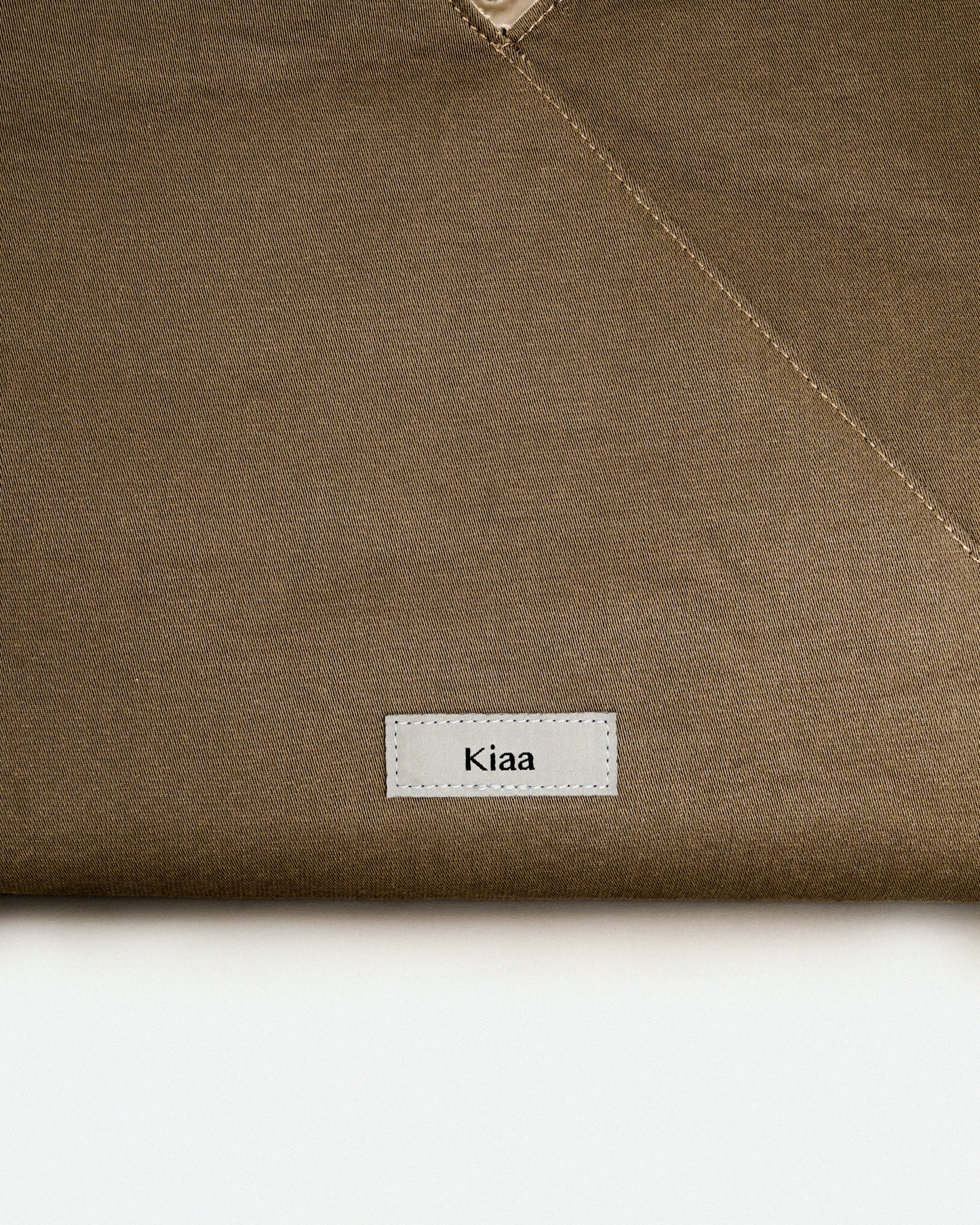 Lam Kiaa | Brown