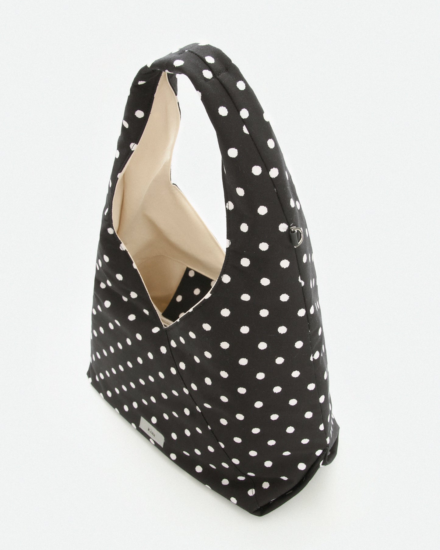 Lam Kiaa | Polka Dot