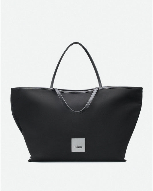 Làn | Black Poly