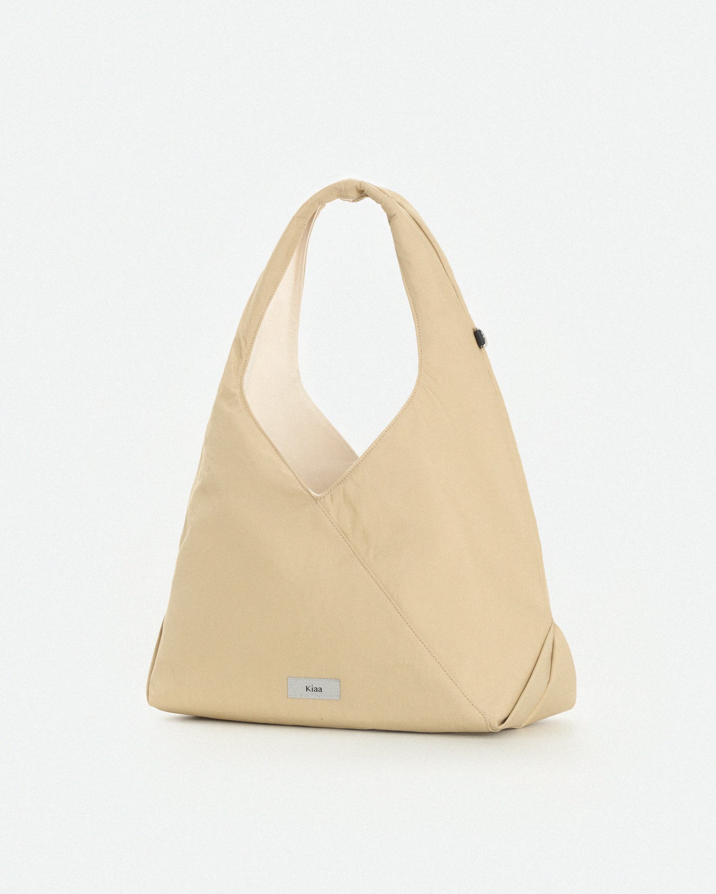 Lam Kiaa | Pale Yellow