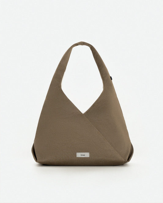 Lam Kiaa | Brown