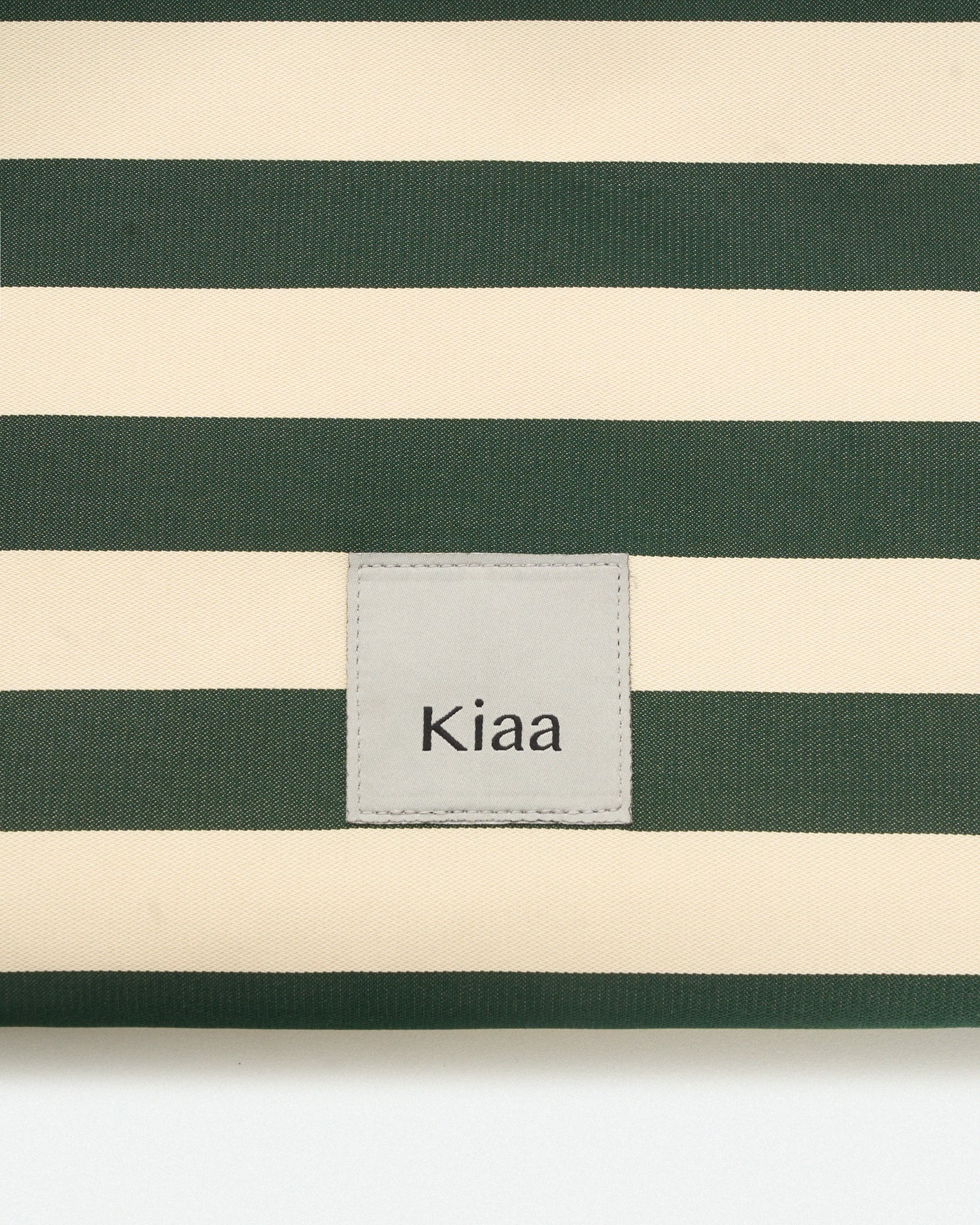 Làn | Green Striped